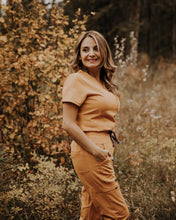 Load image into Gallery viewer, High-Rise Scrub Jogger, Turmeric #TUM