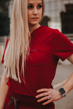 Load image into Gallery viewer, Women’s One Pocket Scrub Top