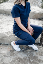 Load image into Gallery viewer, Women’s Two Pocket Scrub Tops