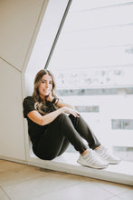 Load image into Gallery viewer, High-Rise Slim Leg Pants