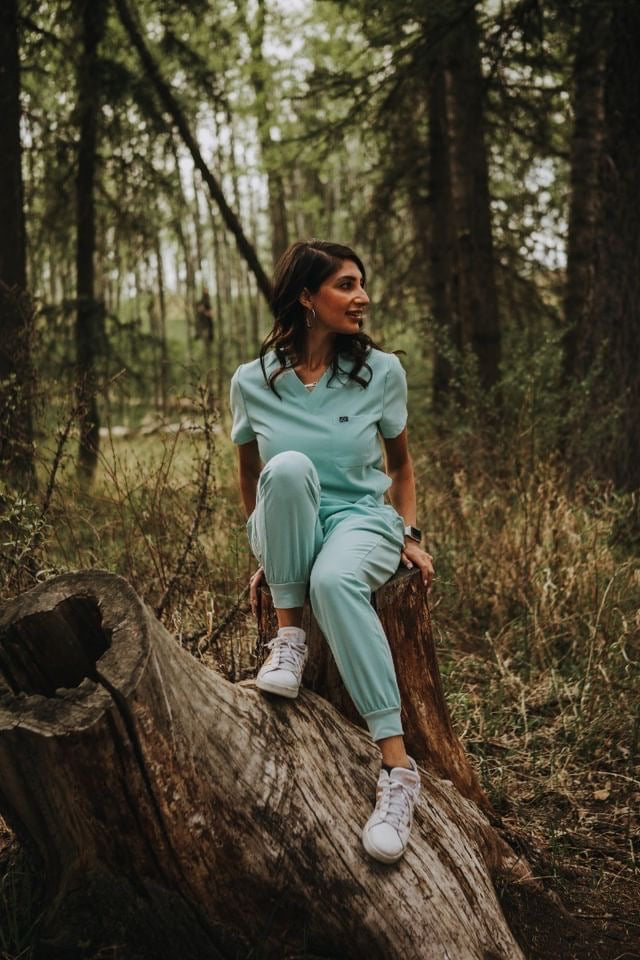Women’s Regular Rise Scrub Joggers - Teal
