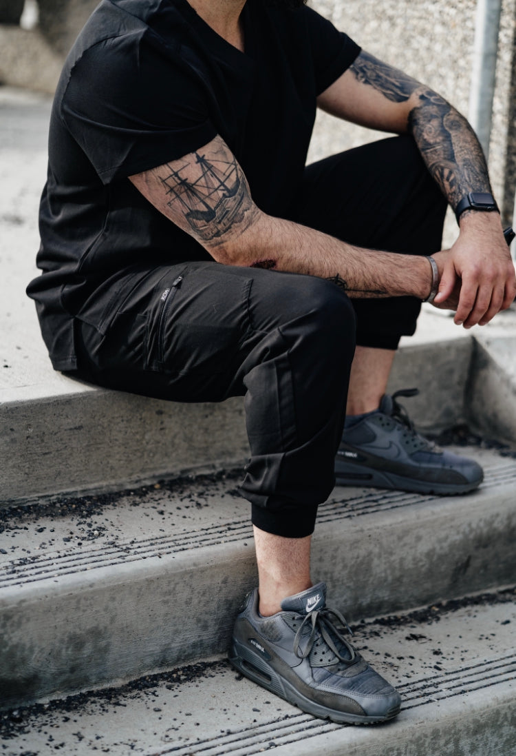 Comfy, Stylish Men's Scrub Jogger Pants – KOA Health Heroes