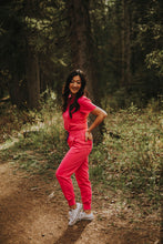 Load image into Gallery viewer, Women’s High Rise Scrub Joggers