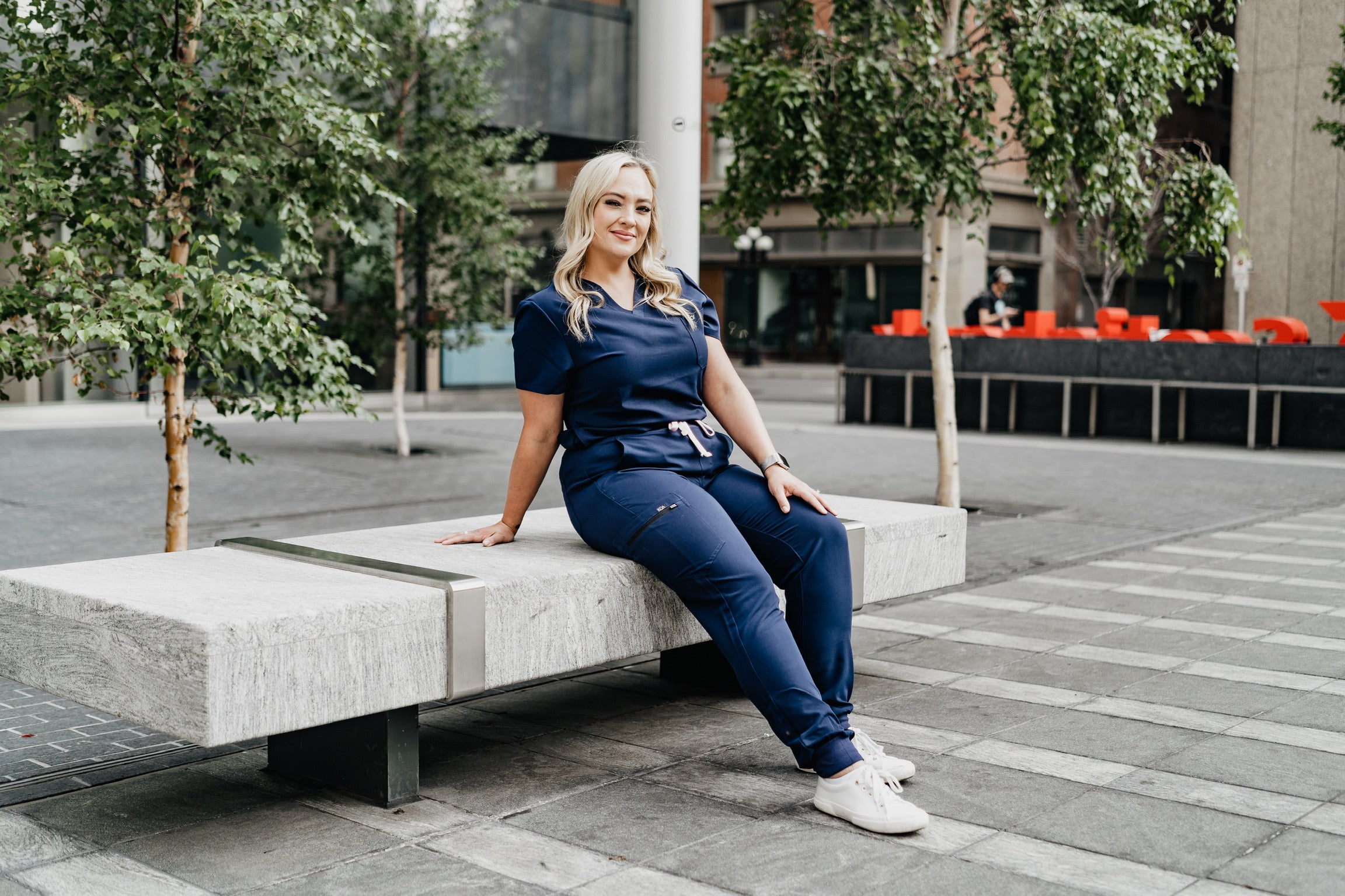 Women’s Regular Rise Scrub Joggers
